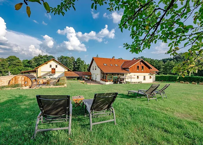 Venclův Statek 4* Javornice