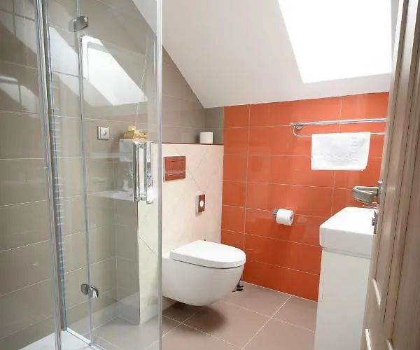 Venclův Statek 4* Javornice
